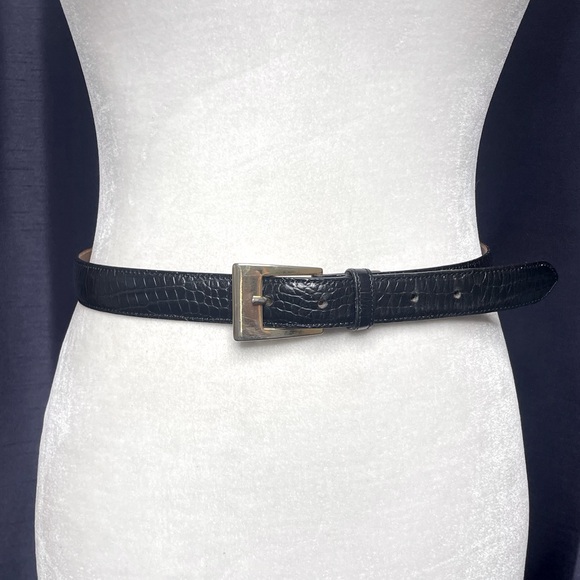 Vintage Accessories - 90s Y2K Embossed Leather Belt